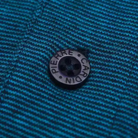 Turquoise- turkusowy